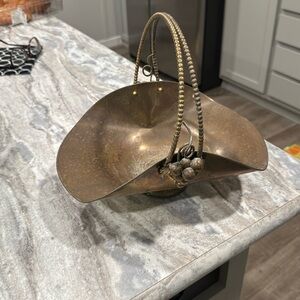 Cooper/brass basket